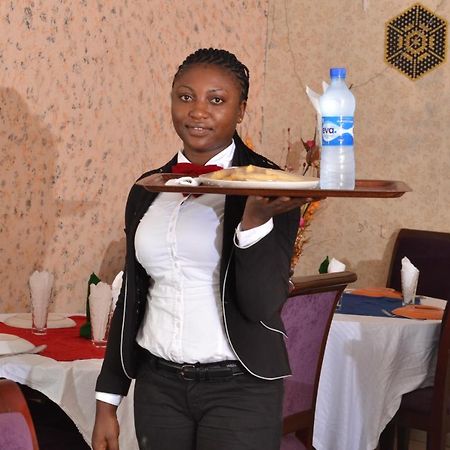 Limoh Suites Benin City Extérieur photo